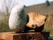 geschnitzt geölt behauen gefeilt